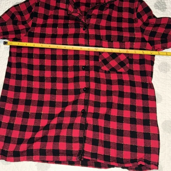 Like New Women’s Red and Black Plaid Pajama Set - Picture 3 of 9